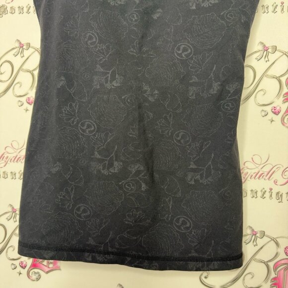 Lululemon tank top seashell π beach ocean theme black with mesh chest accent - Picture 2 of 6